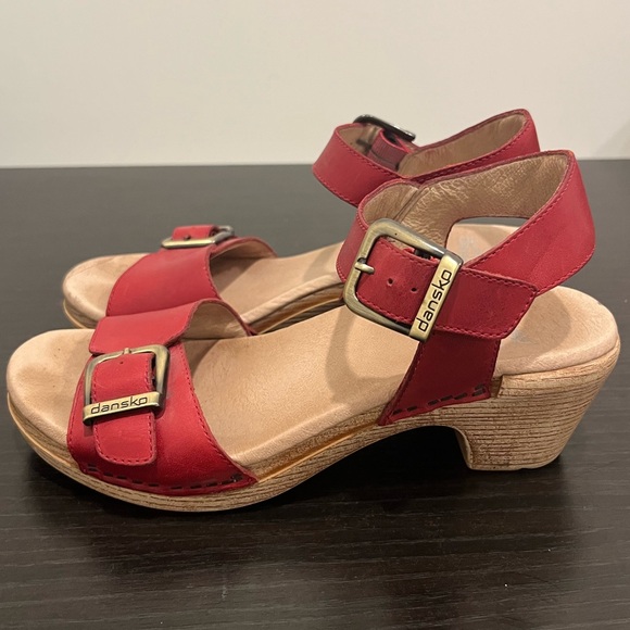 Dansko Women's Trinity Sandal Cayenne Red Comfort Size EU 38/ US 7.5-8 - Picture 4 of 12